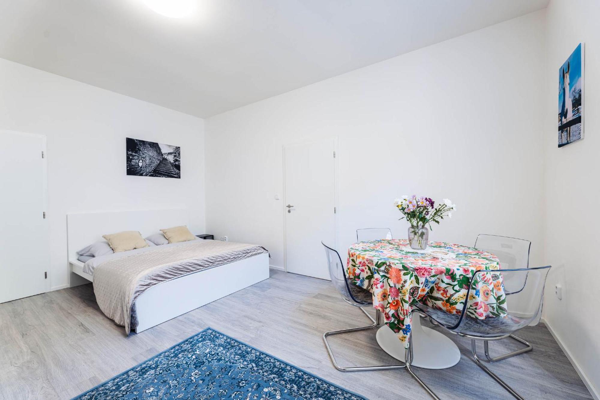 Silvie Apartments - Wurmova オロモウツ エクステリア 写真